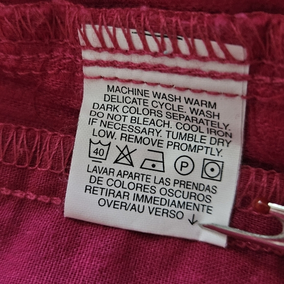 Vintage Liz Sport raspberry corduroy pleated high waist shorts - Picture 6 of 7